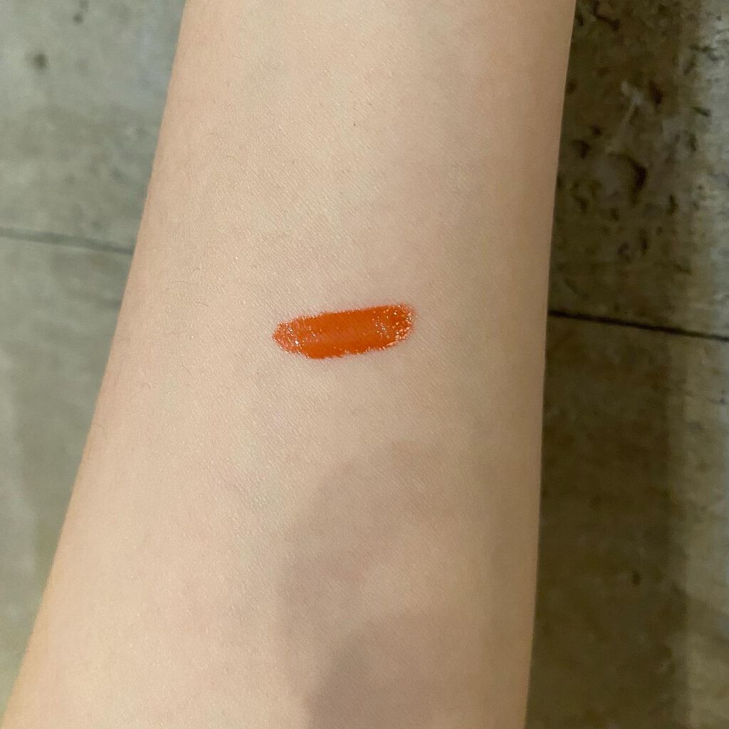 ミネラルティントオイル #01 オーバースパークル/4U2/リップティントを使ったクチコミ（2枚目）