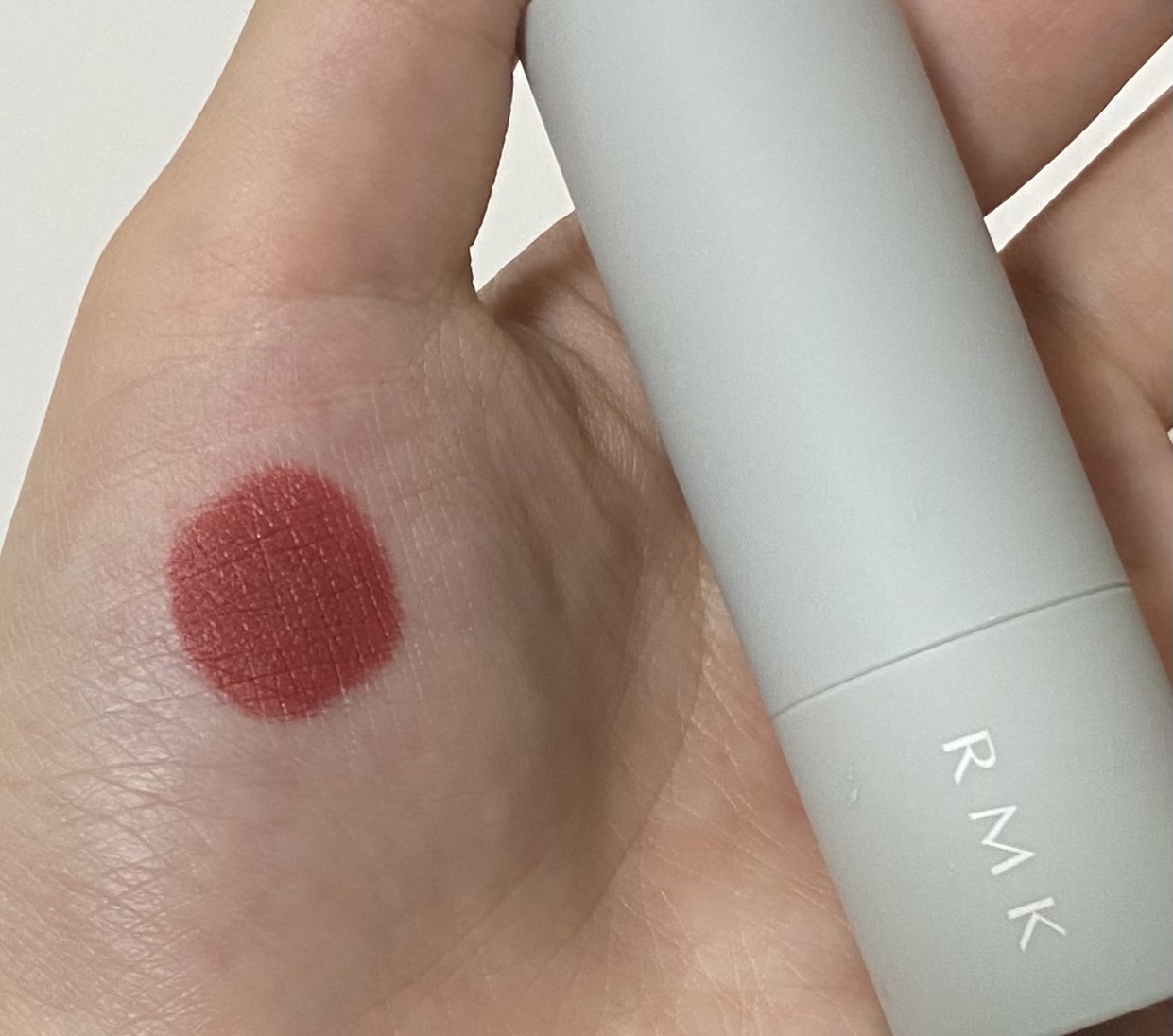 RMK ザ マット リップカラー 04 ユートピアン ローズ/RMK/口紅を使ったクチコミ（1枚目）