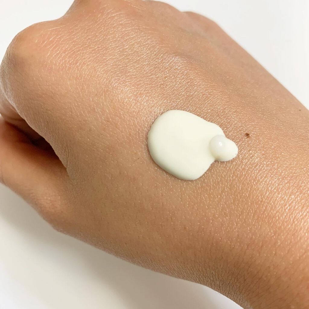 オールライト サンスクリーン クリーム SPF18 PA+/AMRITARA/化粧下地を使ったクチコミ（2枚目）