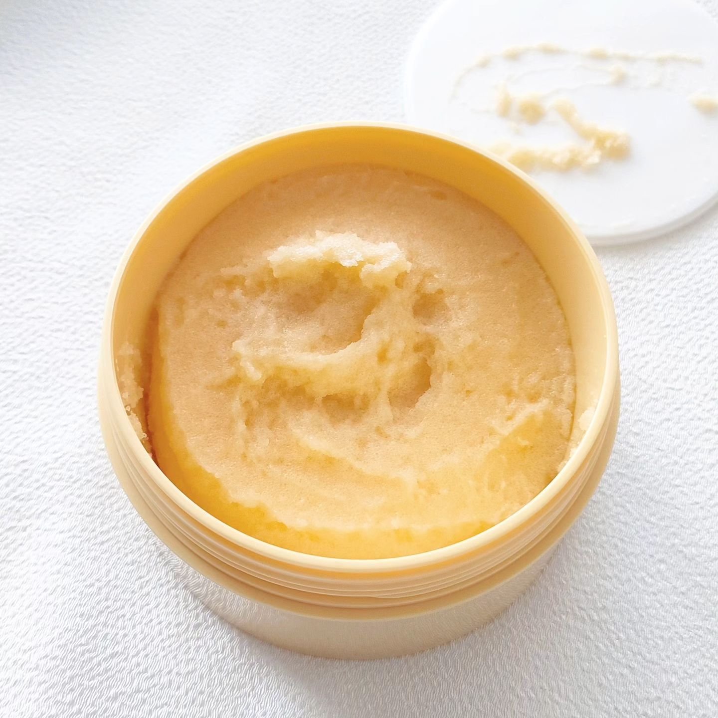 Q+Me スウィートボムタラソスクラブレモンティーの香り 180g/AGARISM/バストケア・ヒップケアを使ったクチコミ（2枚目）