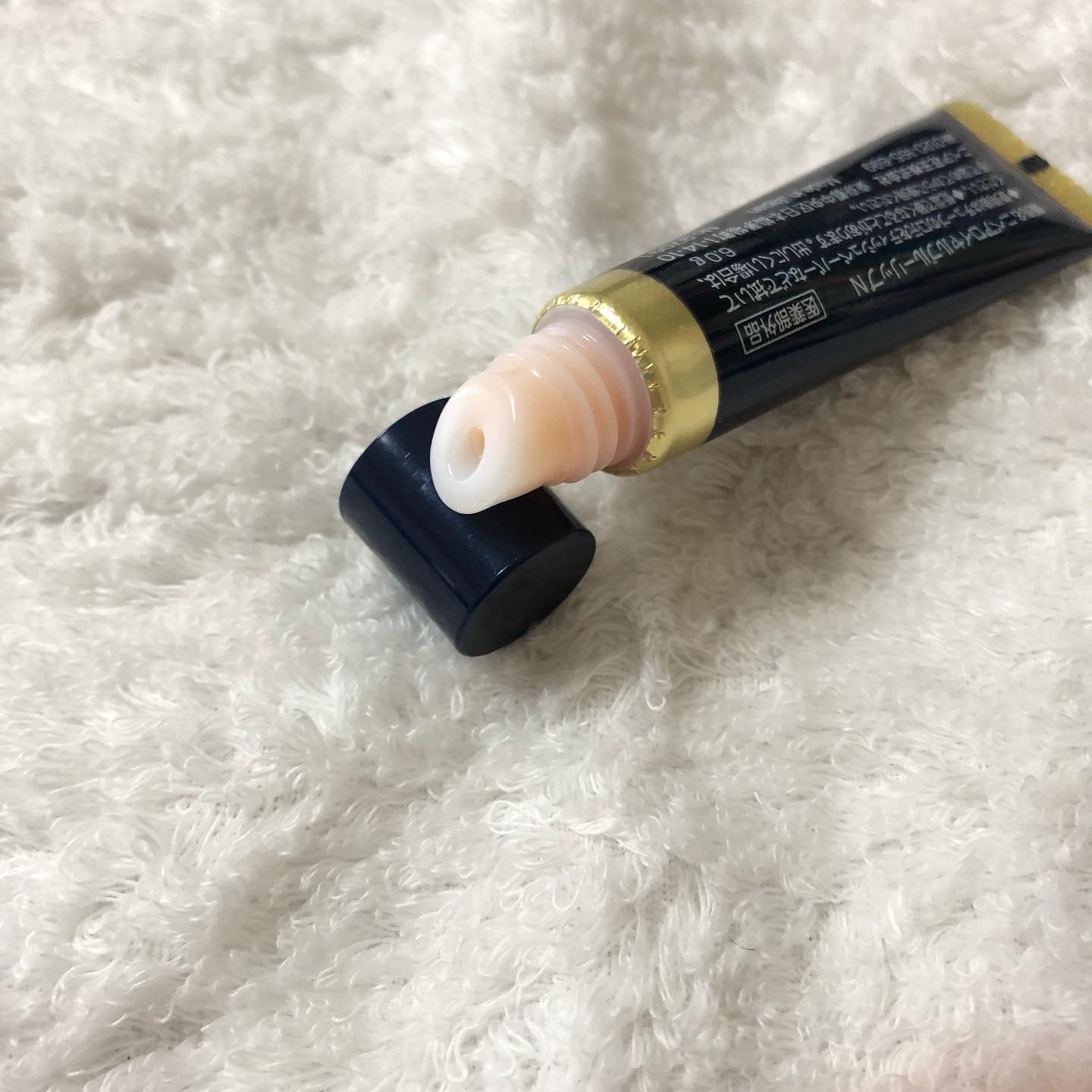 ニベア　ロイヤルブルーリップ　濃密美容ケア/ニベア/リップ美容液を使ったクチコミ（3枚目）