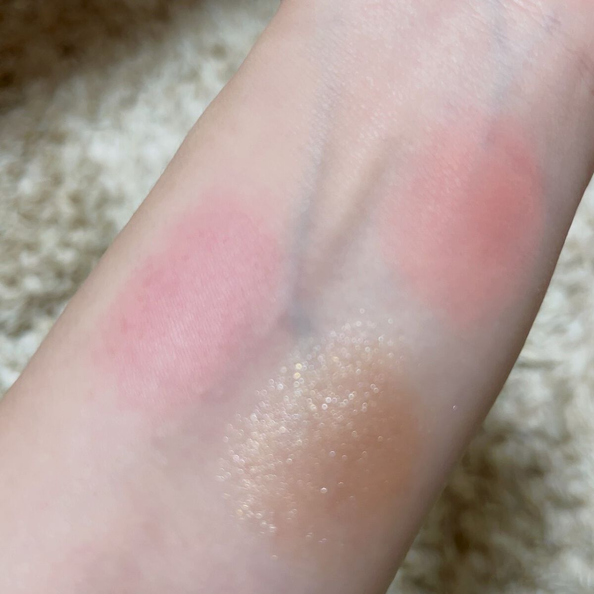 SIXPLUS 4色アイシャドウ/SIXPLUS/アイシャドウパレットを使ったクチコミ(3枚目)