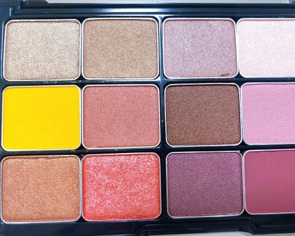 ピカシュウ アイ パレット‐サンダーショック/shu uemura/アイシャドウパレットを使ったクチコミ(2枚目)