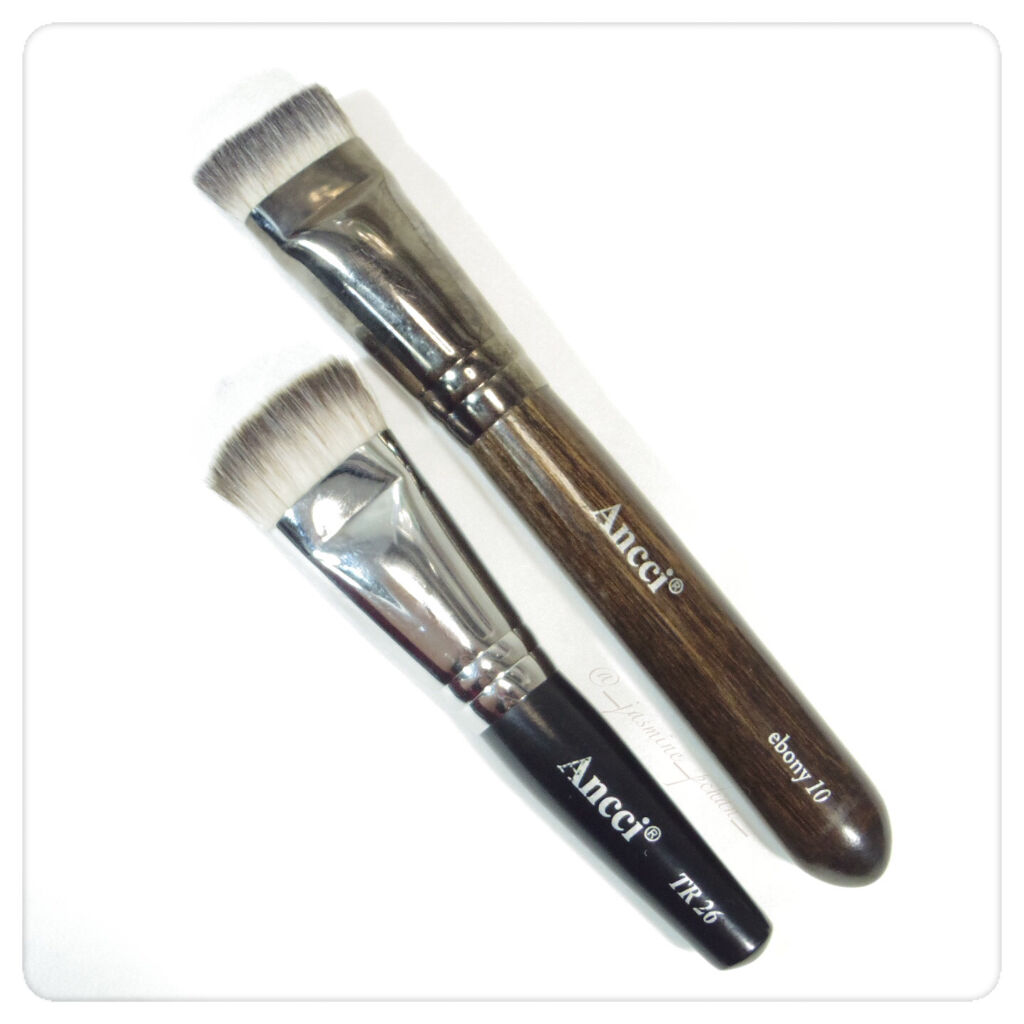 Ancci brush TR26のクチコミ「Ancci brush TR26です。
長さは12cmほど。
ポーチに入れられて持ち歩ける、小.....」（2枚目）