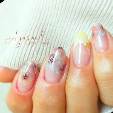 SPACE NAIL DnaGelノンワイプグロストップのクチコミ「✾ Spring Petals ✾ #PR
@dnagel_spacenail #dnagel.....」（2枚目）