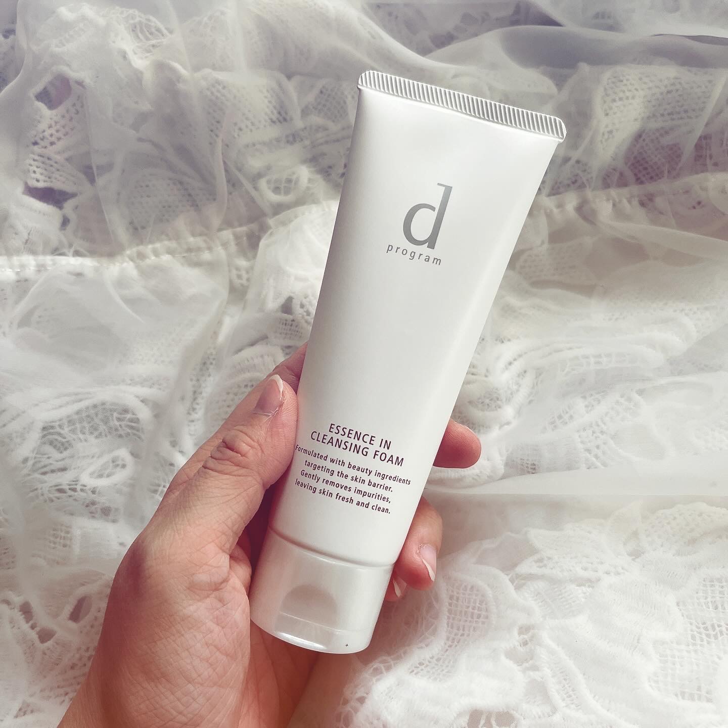 エッセンスイン クレンジングフォーム/d プログラム/洗顔フォームを使ったクチコミ（3枚目）
