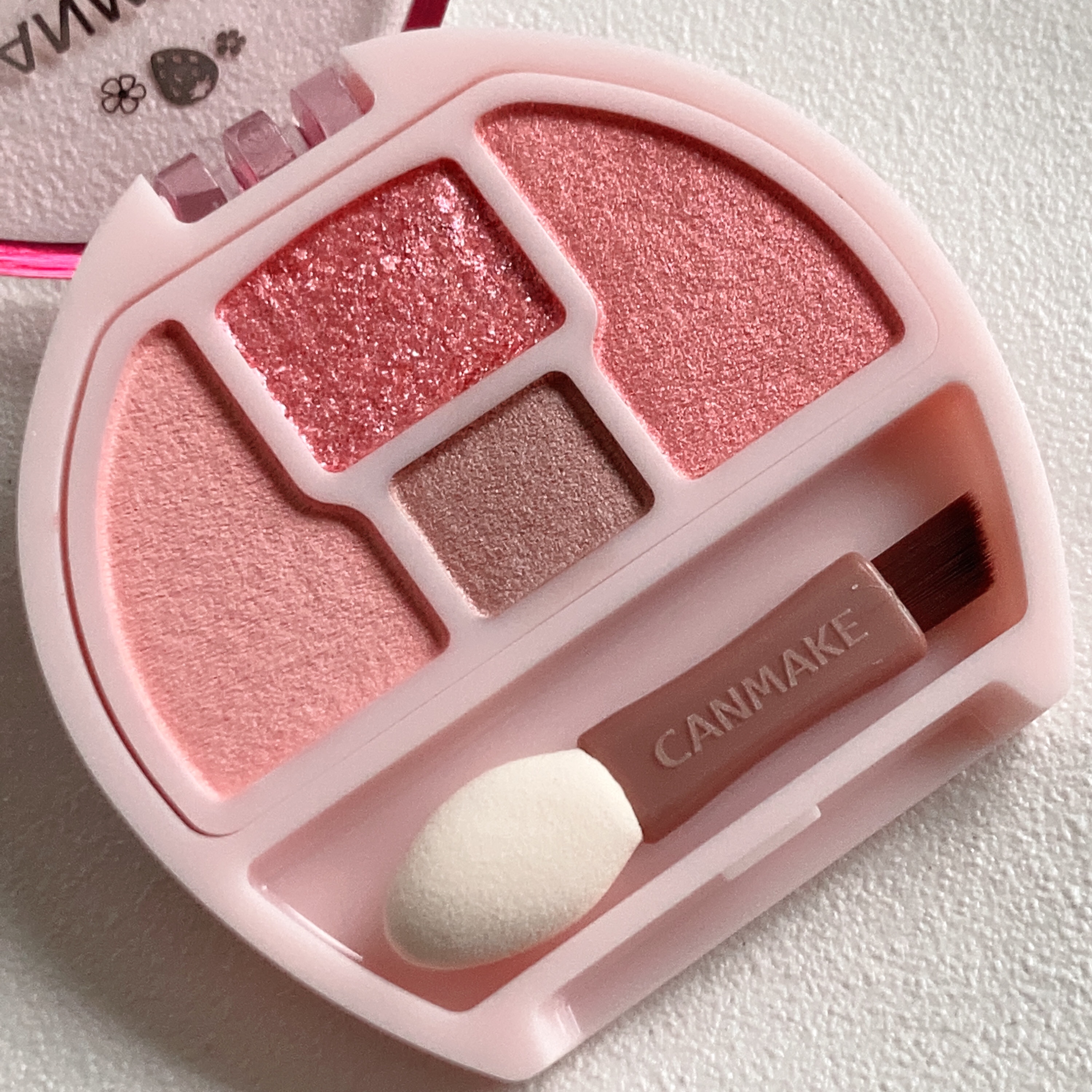 プランぷくコーデアイズ/キャンメイク/パウダーアイシャドウを使ったクチコミ（2枚目）