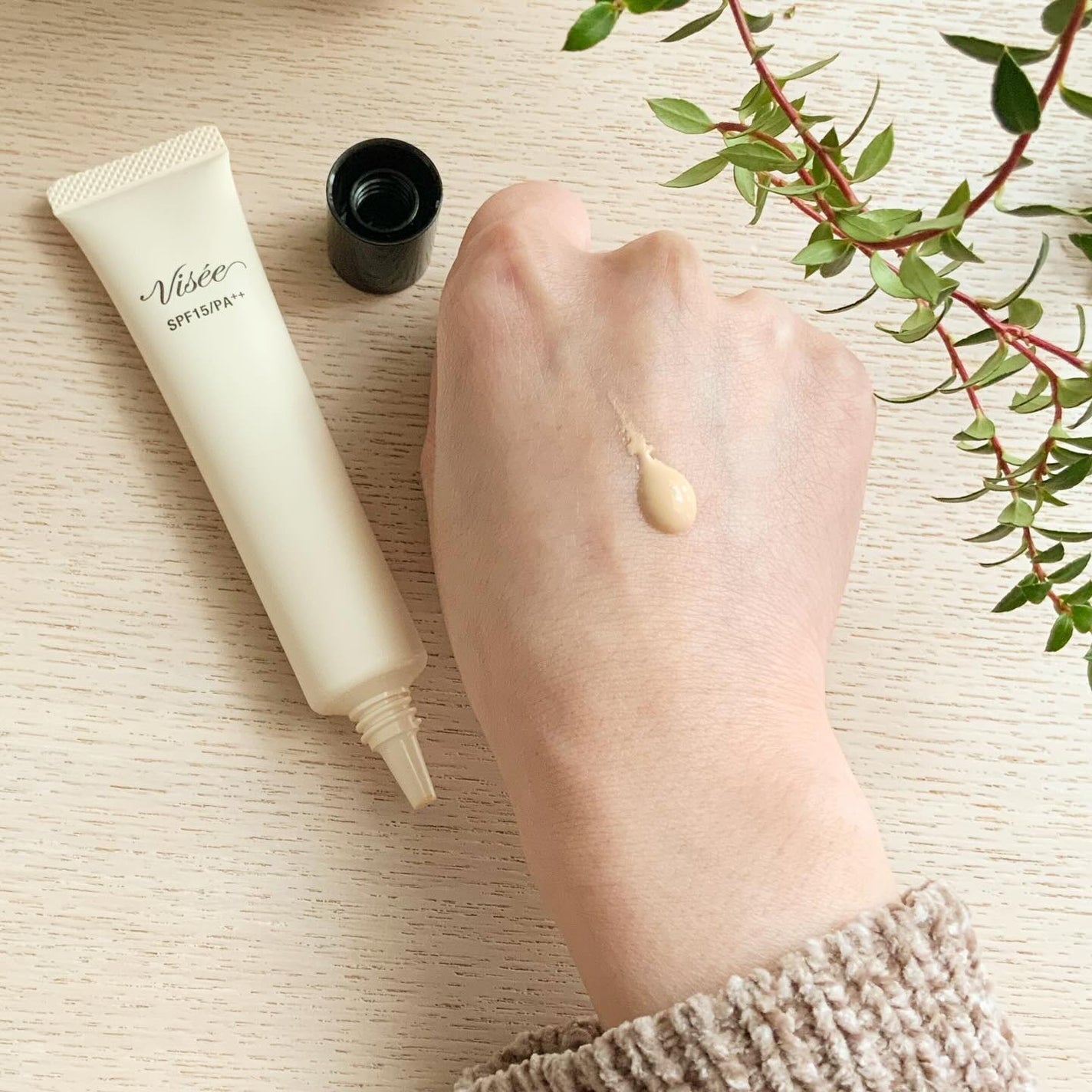 トーンアップ スキン デザイナー/Visée/化粧下地を使ったクチコミ(3枚目)