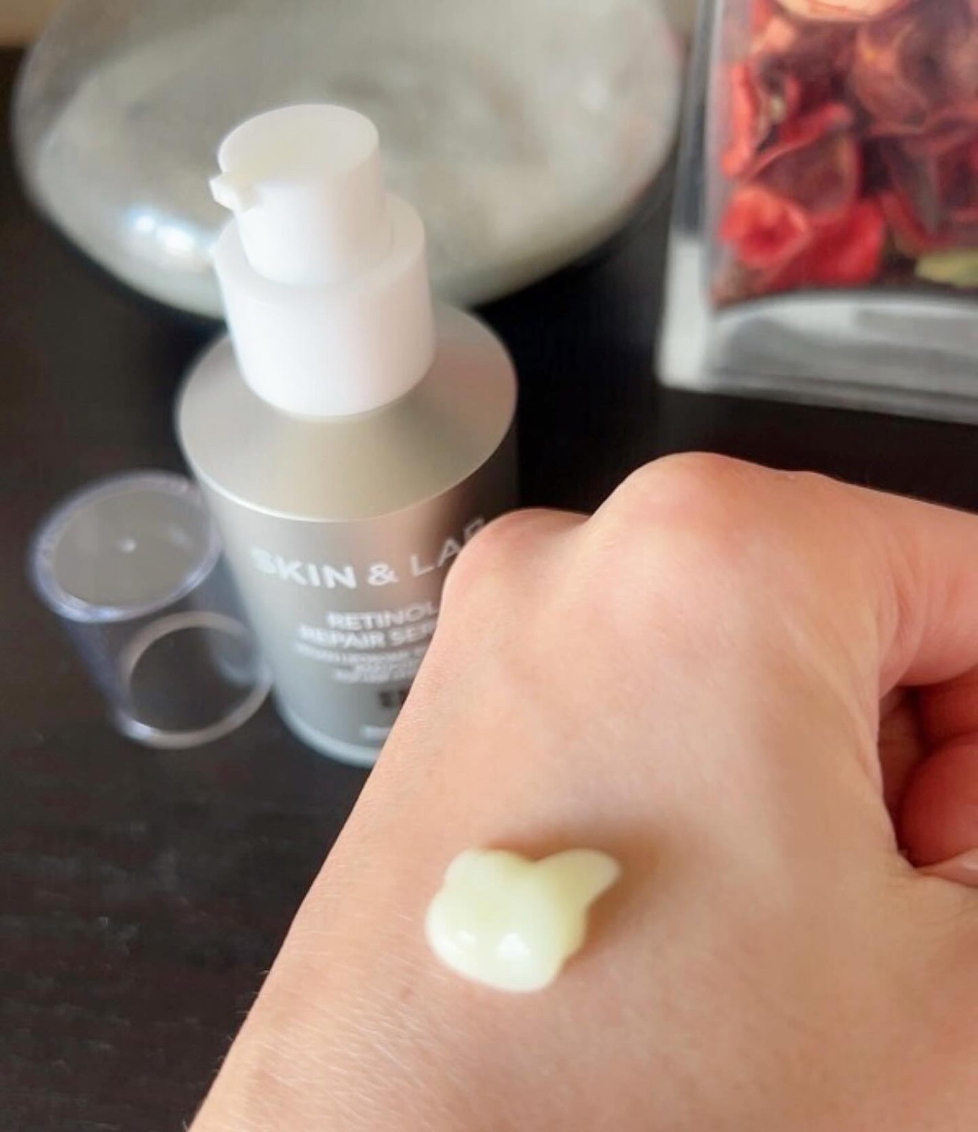 ヴィーガンリポソームレチノールセラム/SKIN&LAB/美容液を使ったクチコミ(2枚目)