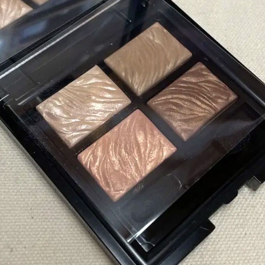 フラロッソ インテンソ アイシャドウ BR01/アスタリフト/アイシャドウパレットを使ったクチコミ（1枚目）