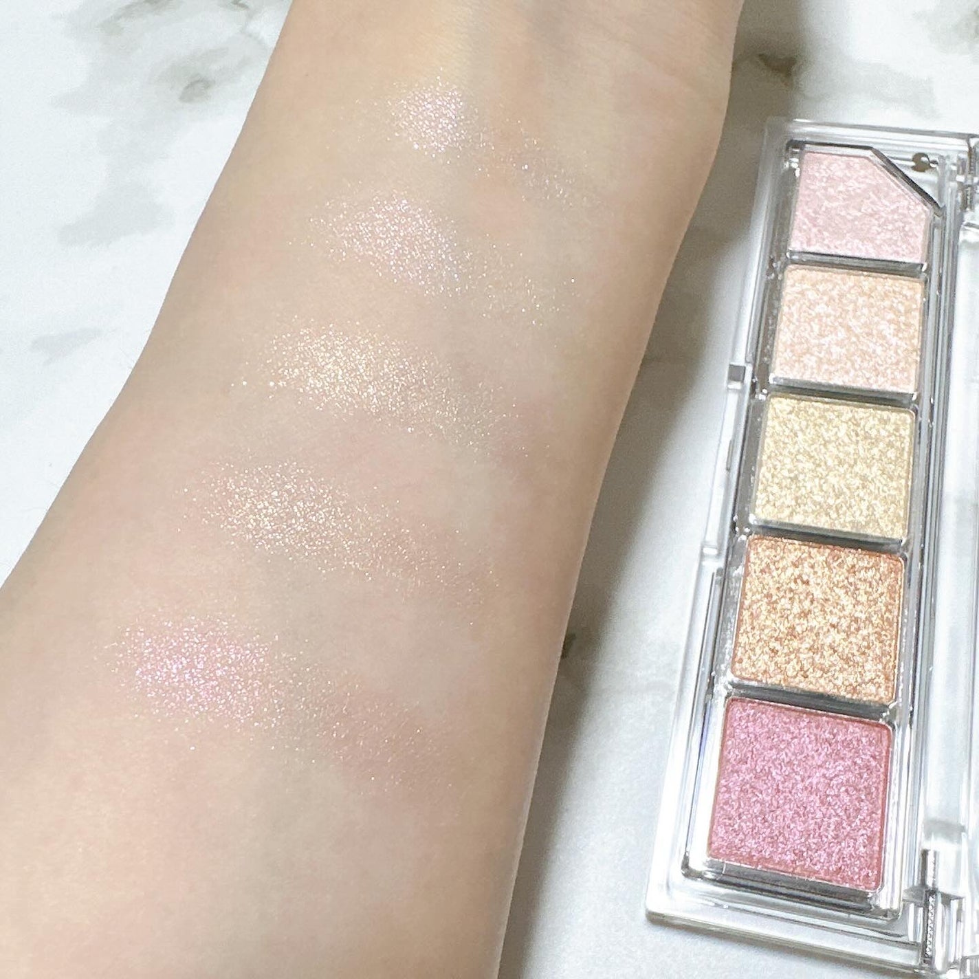 Mood Shower Face Palette/unleashia/パウダーハイライトを使ったクチコミ(4枚目)