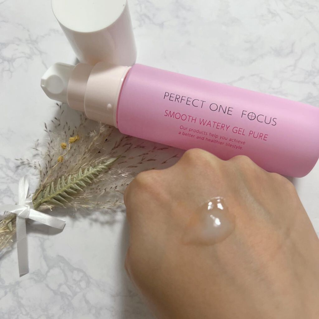 パーフェクトワンフォーカス スムースウォータリージェル ピュア/PERFECT ONE  FOCUS/オールインワン化粧品を使ったクチコミ（3枚目）
