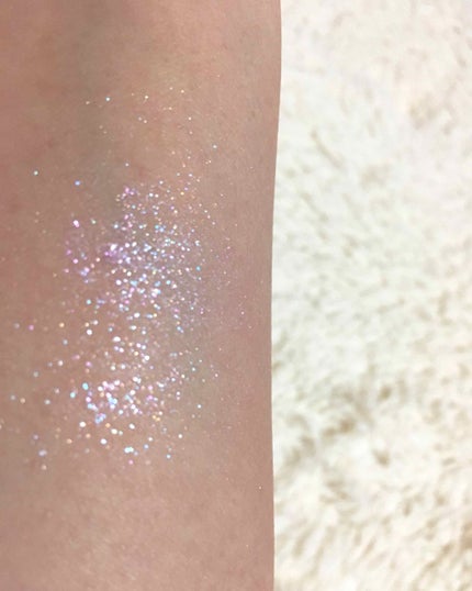 クチュール ホログラム パウダー/YVES SAINT LAURENT BEAUTE/ボディパウダーを使ったクチコミ(3枚目)