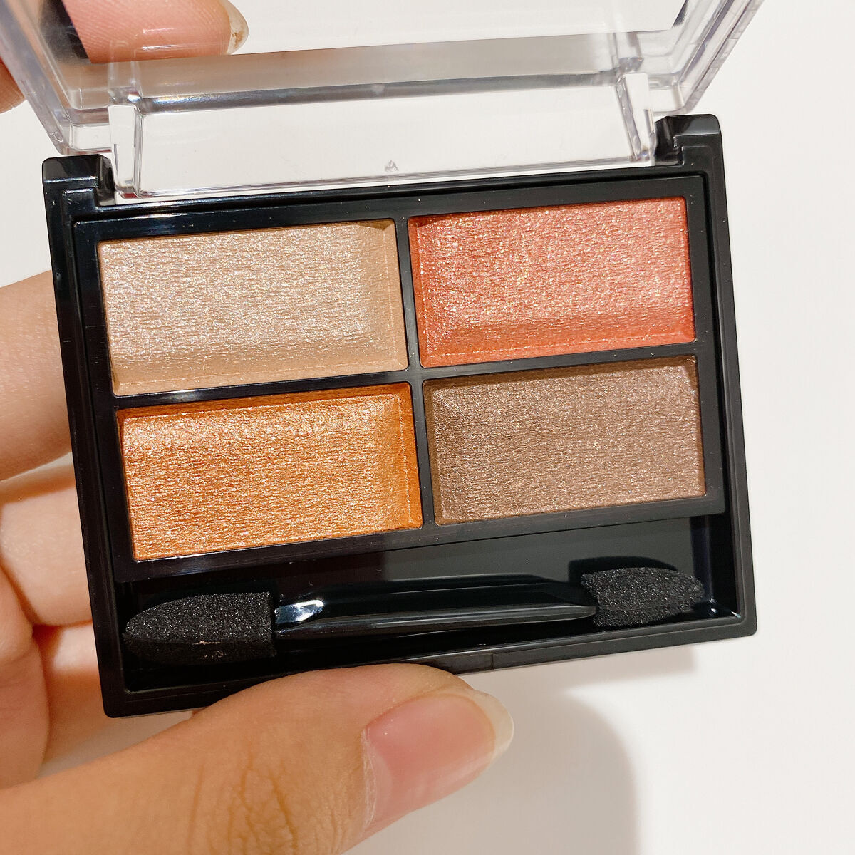 ロイヤルヴィンテージ アイズ/リンメル ロンドン/アイシャドウパレットを使ったクチコミ（2枚目）