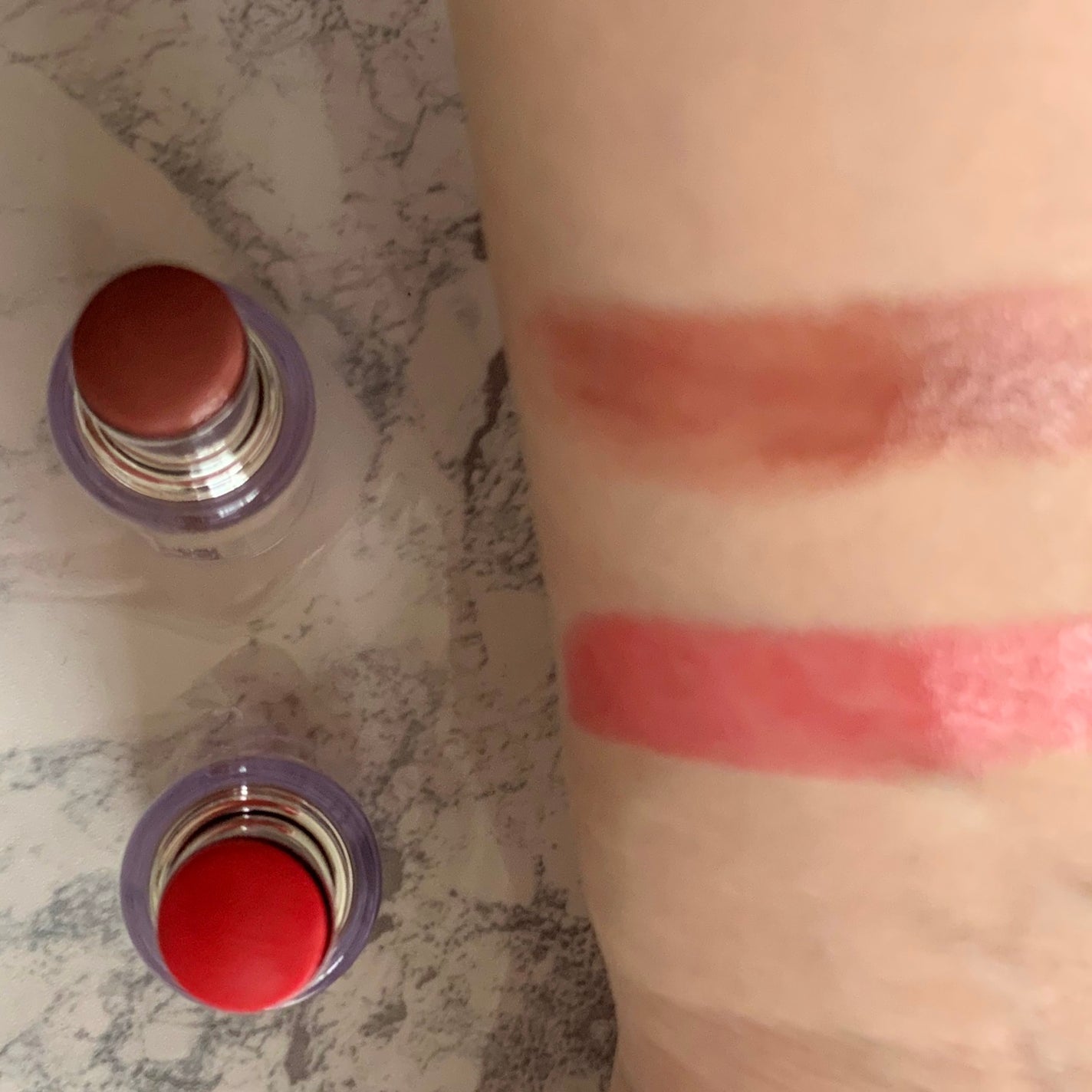 ボンディンググロウリップスティック/Laka/口紅を使ったクチコミ(3枚目)