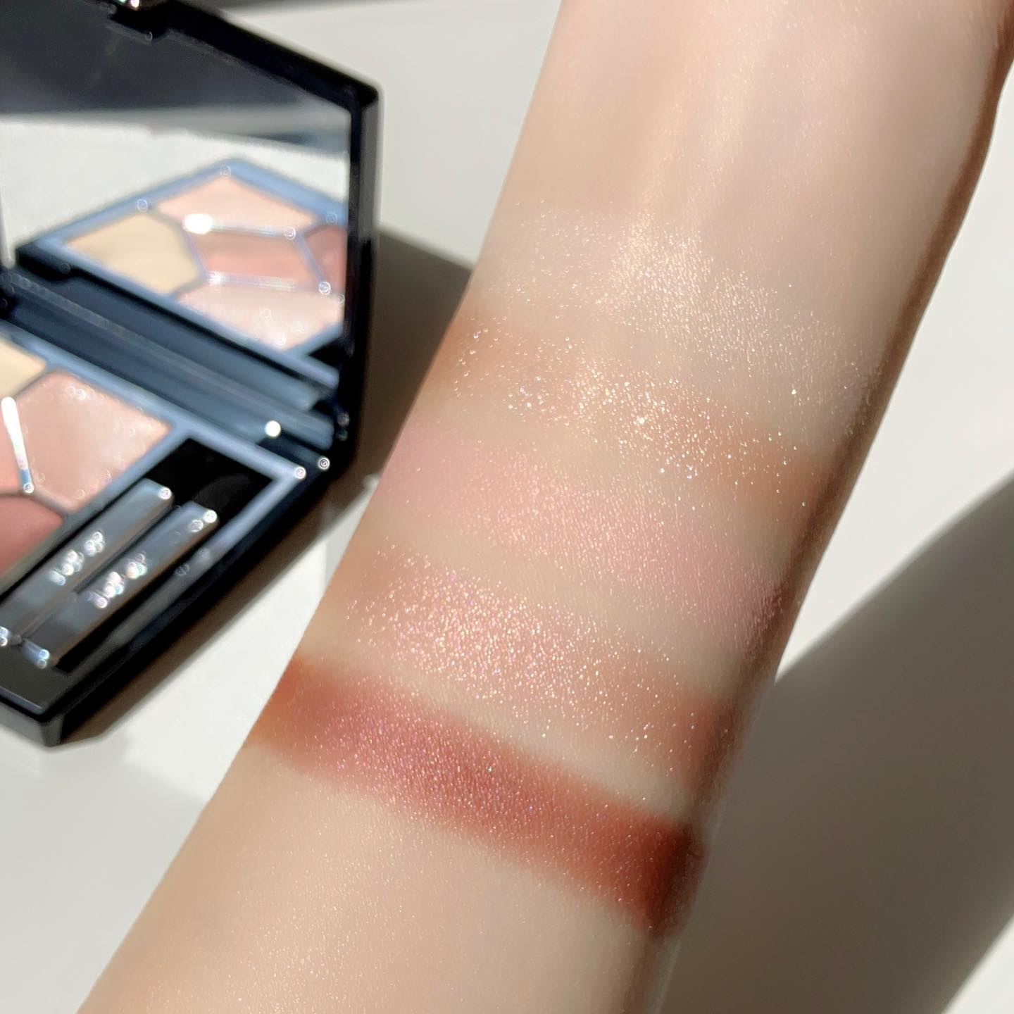 ディオールショウ サンク クルール/Dior/アイシャドウを使ったクチコミ（3枚目）