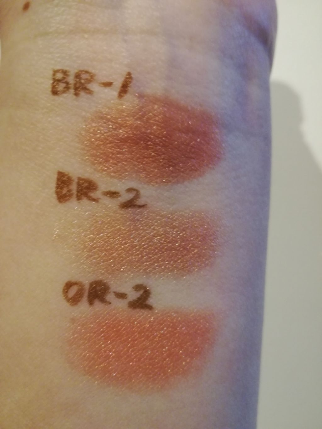 UR GLAM EYE & CHEEK COLOR/U R GLAM/単色アイシャドウを使ったクチコミ(3枚目)