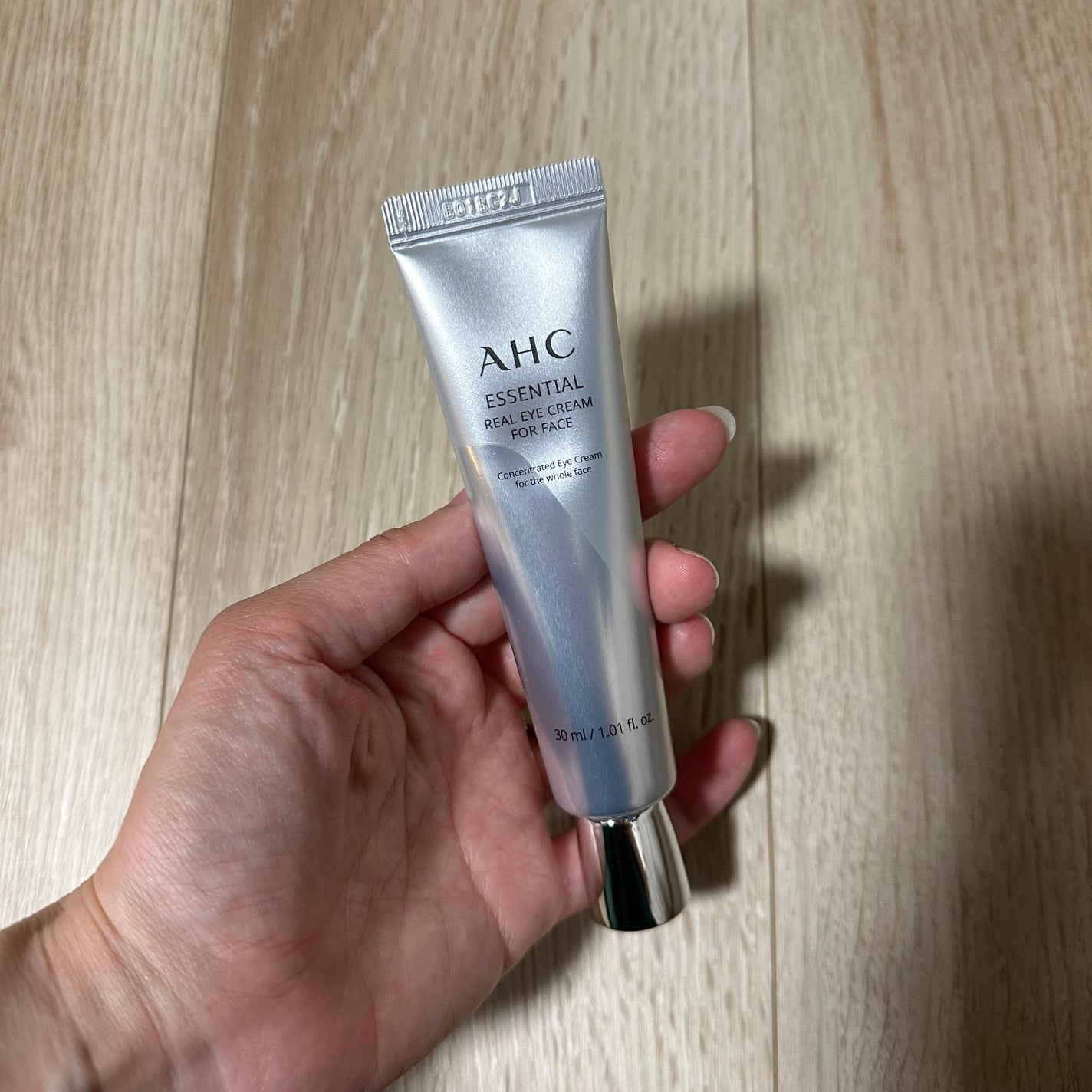 エッセンシャル リアル アイクリーム フォーフェイス/AHC/アイケア・アイクリームを使ったクチコミ(2枚目)