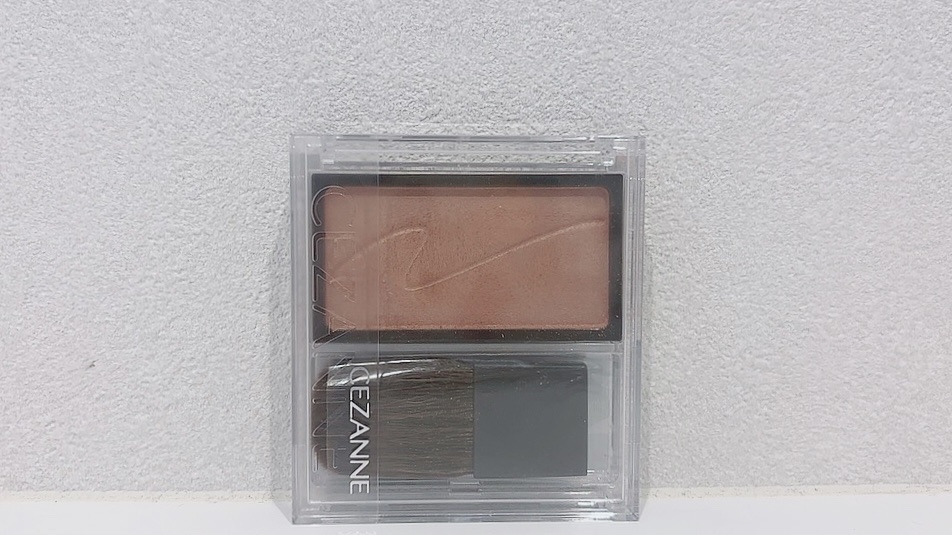 チークブラッシュ 02 シナモンブラウン/CEZANNE/パウダーチークを使ったクチコミ（3枚目）