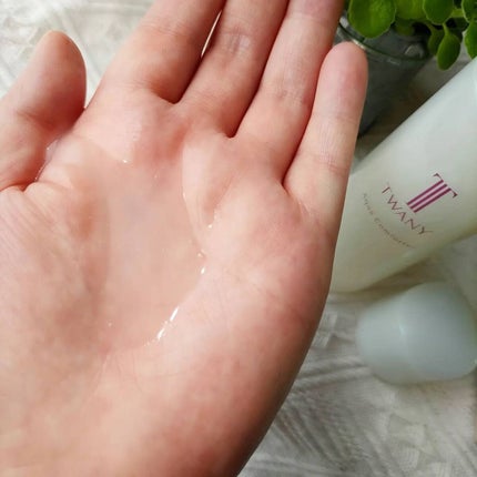 アクアコンフォーター/TWANY/化粧水を使ったクチコミ(3枚目)