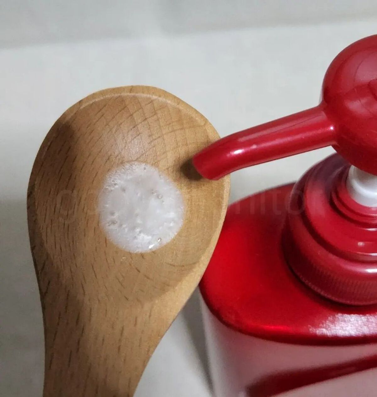 プレミアムモイスト シャンプー／ヘアコンディショナー/TSUBAKI/市販シャンプーを使ったクチコミ（2枚目）