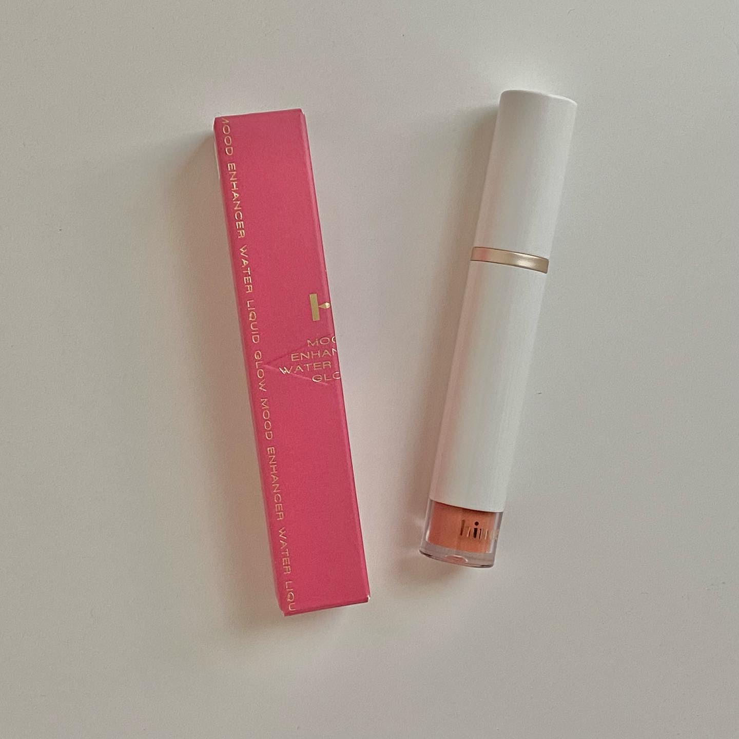 ムードインハンサーウォーターリキッドグロウ/hince/口紅を使ったクチコミ（1枚目）