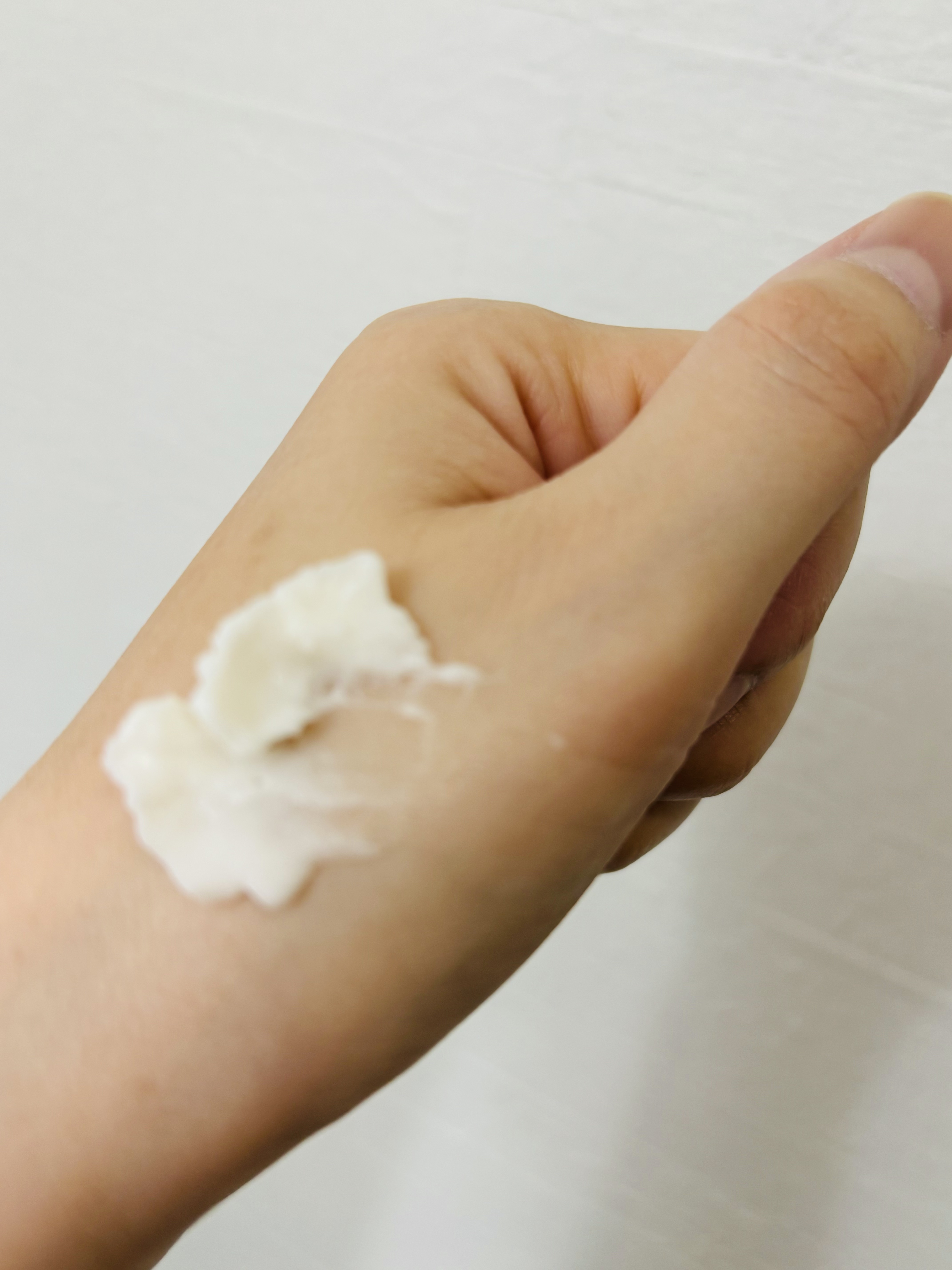 セラム シールド 限定6g/ONE BY KOSE/フェイスバームを使ったクチコミ（3枚目）