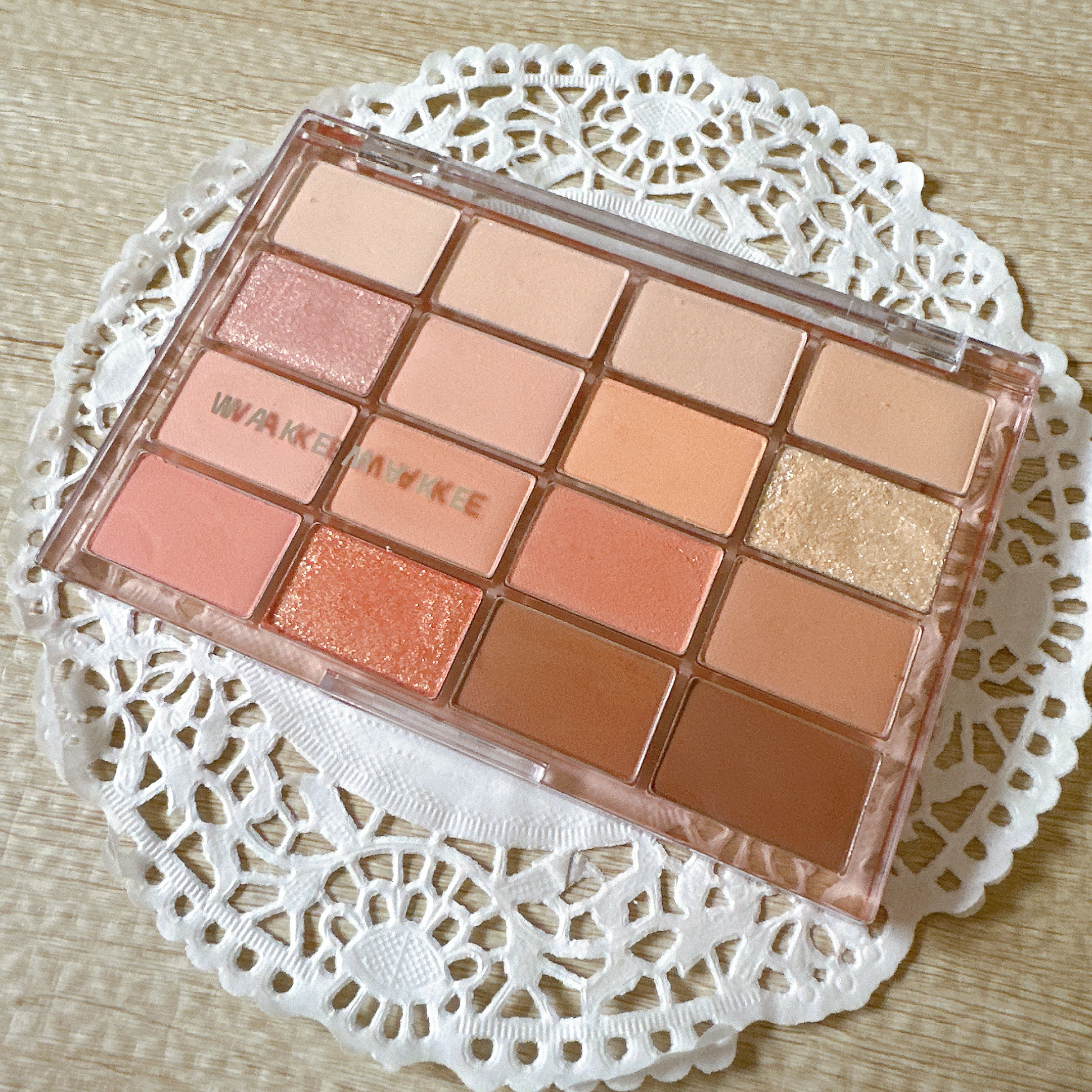 ソフトブラーリングアイパレット 07.ソーダコーラルブラーリング