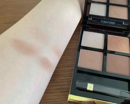 アイ カラー クォード/TOM FORD BEAUTY/アイシャドウパレットを使ったクチコミ(2枚目)