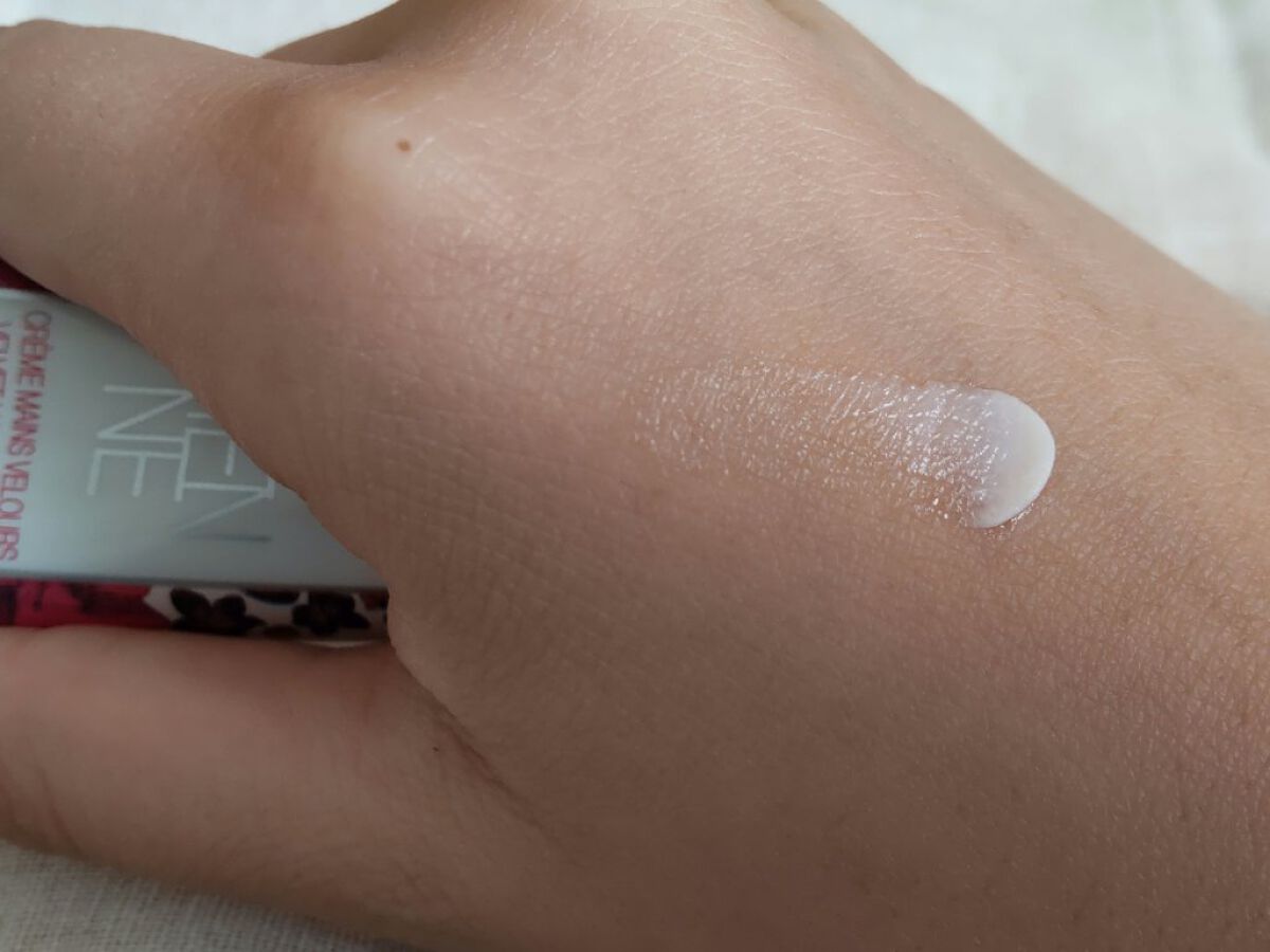 リボンアルル ハンドクリーム /L'OCCITANE/ハンドクリームを使ったクチコミ（3枚目）