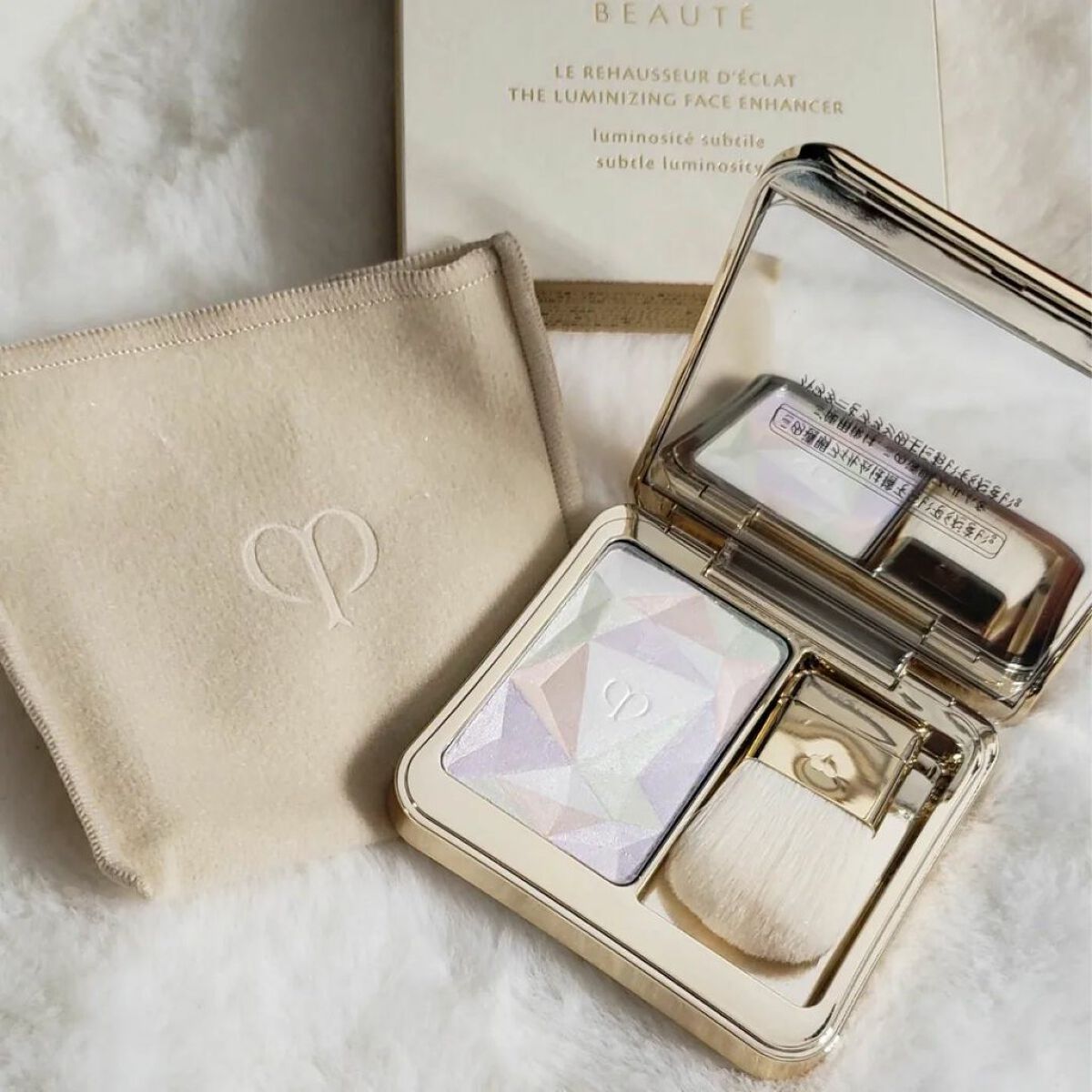 クレ・ド・ポー ボーテ レオスールデクラ/クレ・ド・ポー ボーテ/パウダーハイライトを使ったクチコミ（1枚目）