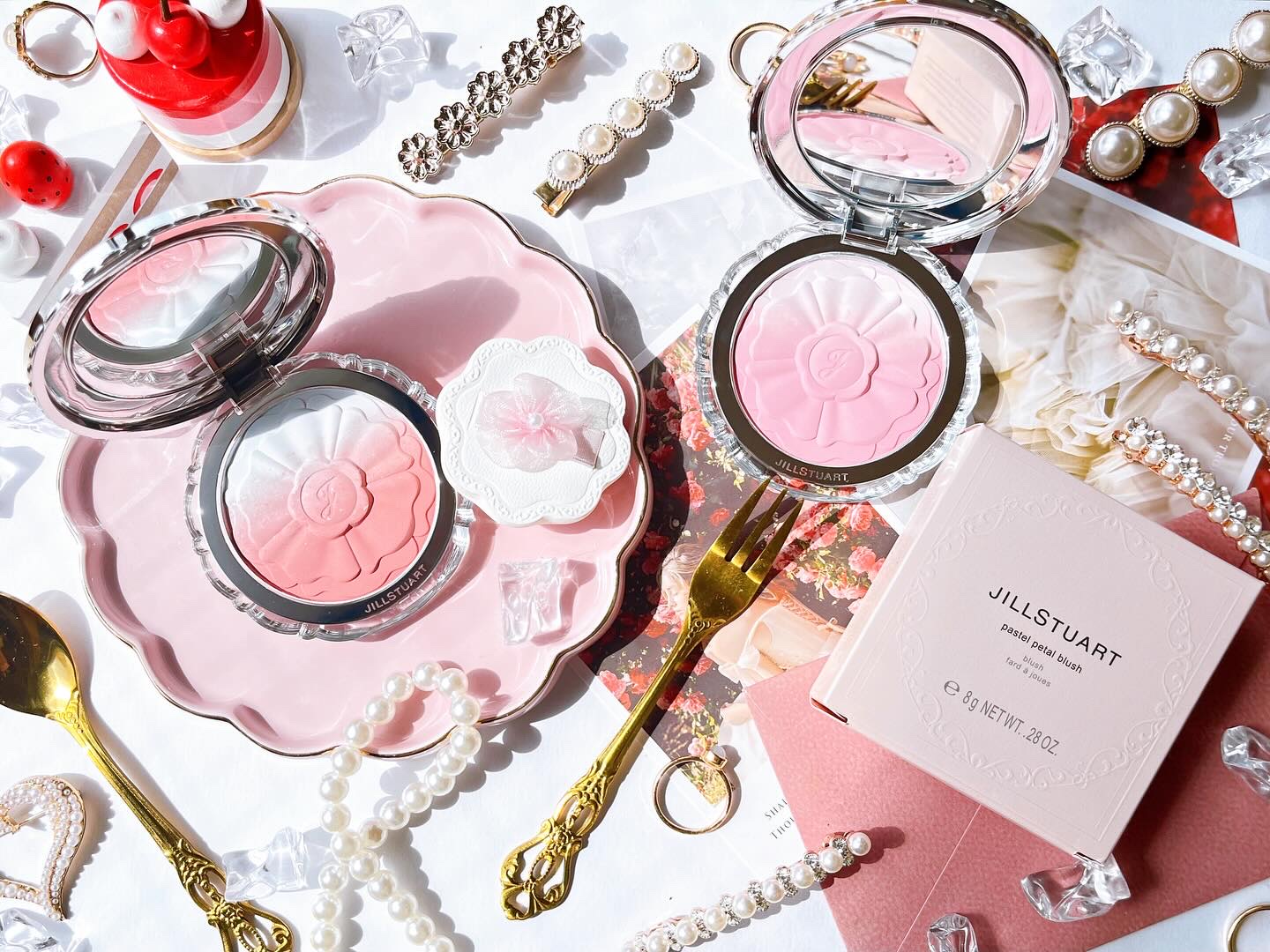 ジルスチュアート　パステルペタル ブラッシュ 101 bluerose wish（限定）/JILL STUART/パウダーチークを使ったクチコミ（1枚目）