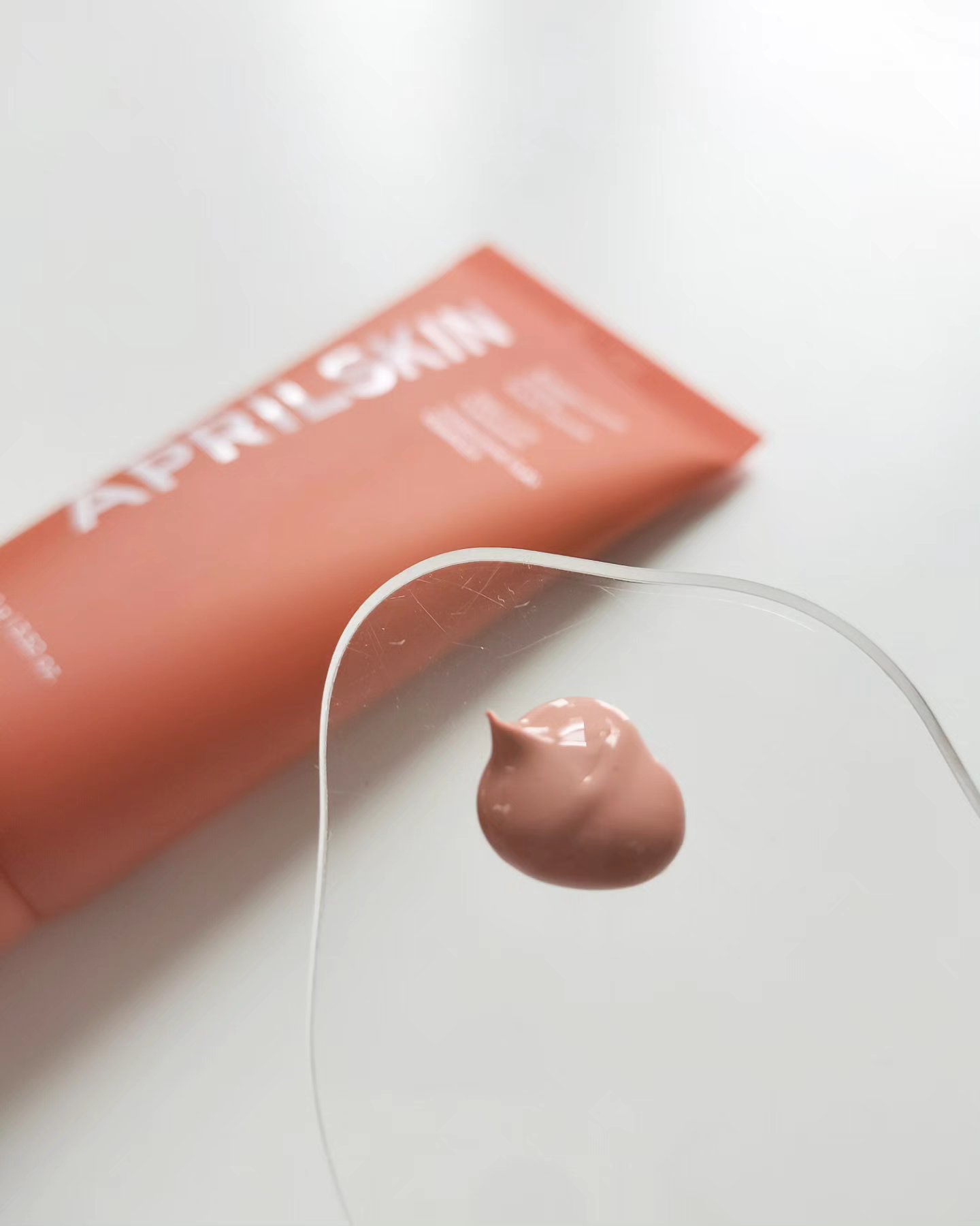 ディープクレンジングパフ/APRILSKIN/その他スキンケアグッズを使ったクチコミ（2枚目）