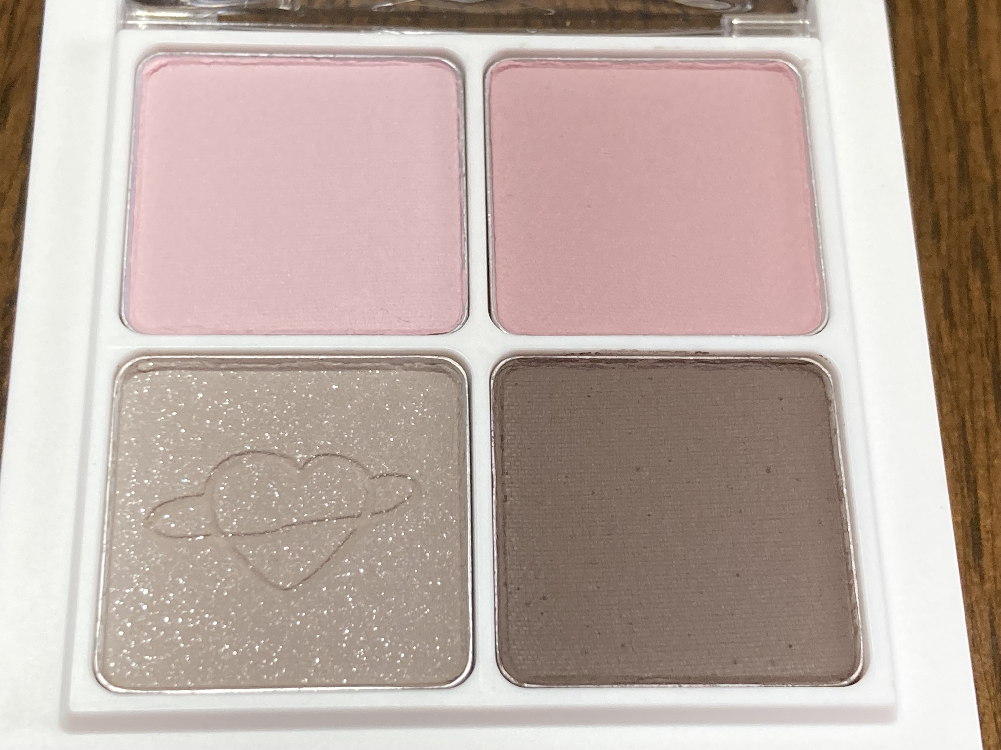 ベターザンアイズ/rom&nd/アイシャドウパレットを使ったクチコミ（3枚目）