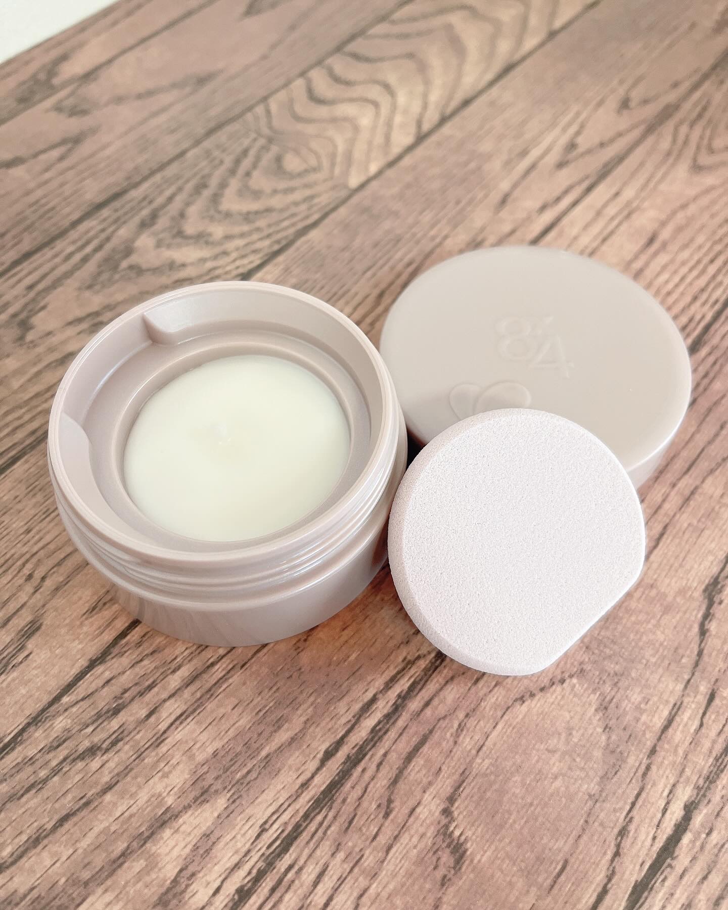 ８x４ デオドラントパテ【医薬部外品】/８ｘ４/デオドラント・制汗剤を使ったクチコミ（1枚目）