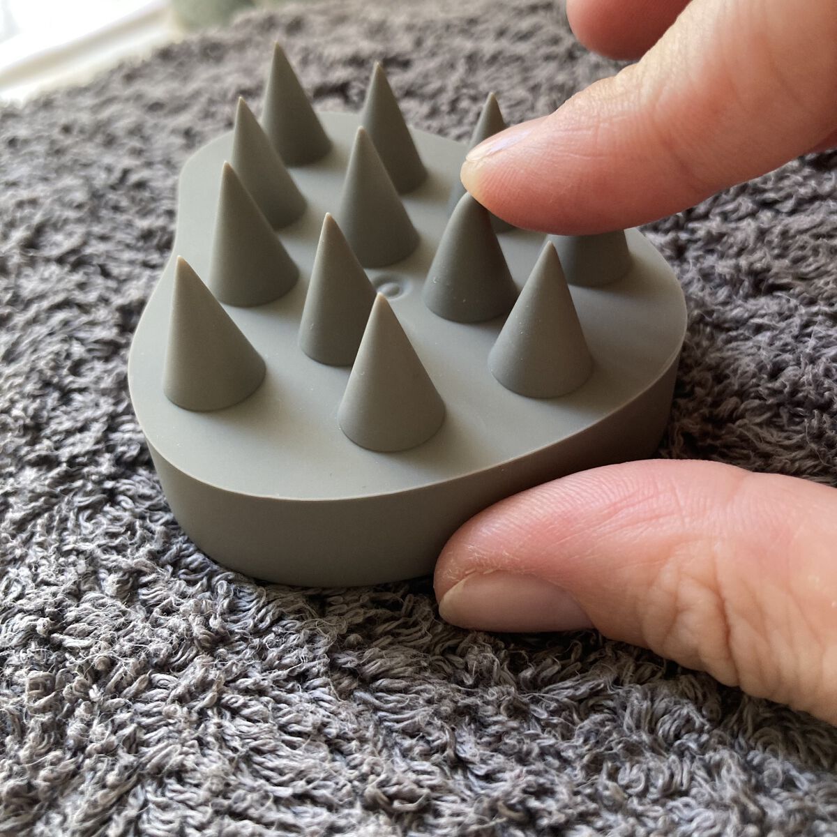 スカルプブラシ/GROW LAB/スカルプブラシを使ったクチコミ（3枚目）