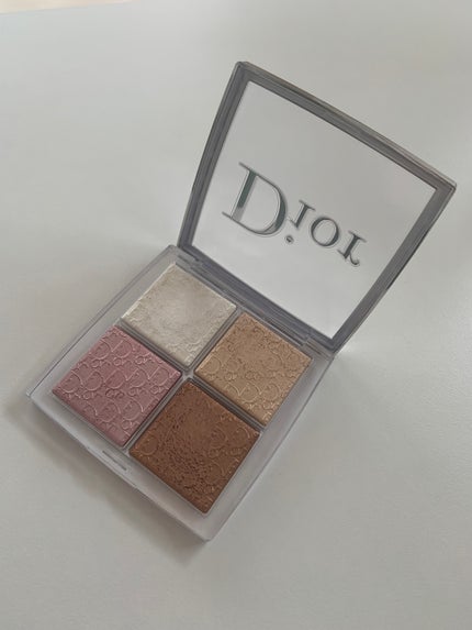 ディオール バックステージ フェイス グロウ パレット/Dior/ハイライトを使ったクチコミ(2枚目)