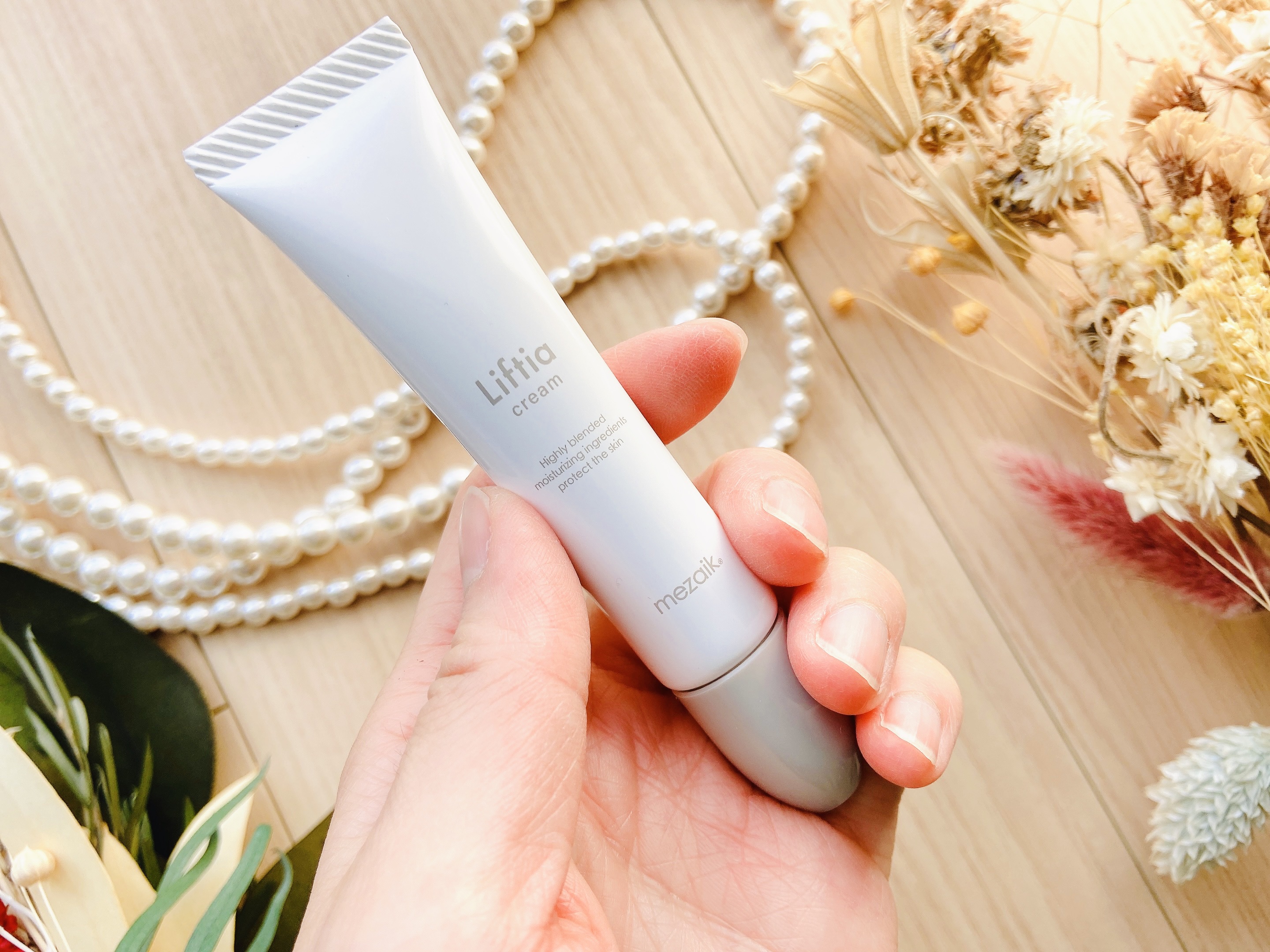 リフティアクリーム(目元用クリーム )/メザイク/アイケア・アイクリームを使ったクチコミ（2枚目）