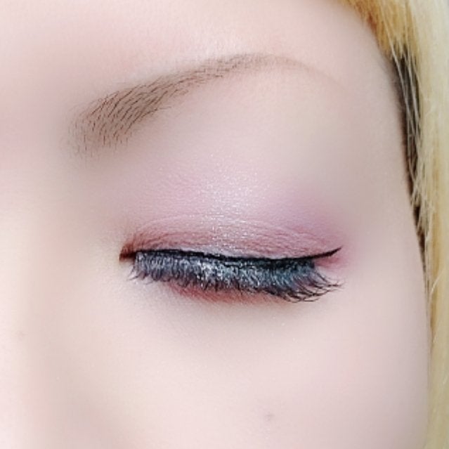 ソフトブラーリングアイパレット/wakemake/アイシャドウパレットを使ったクチコミ(4枚目)