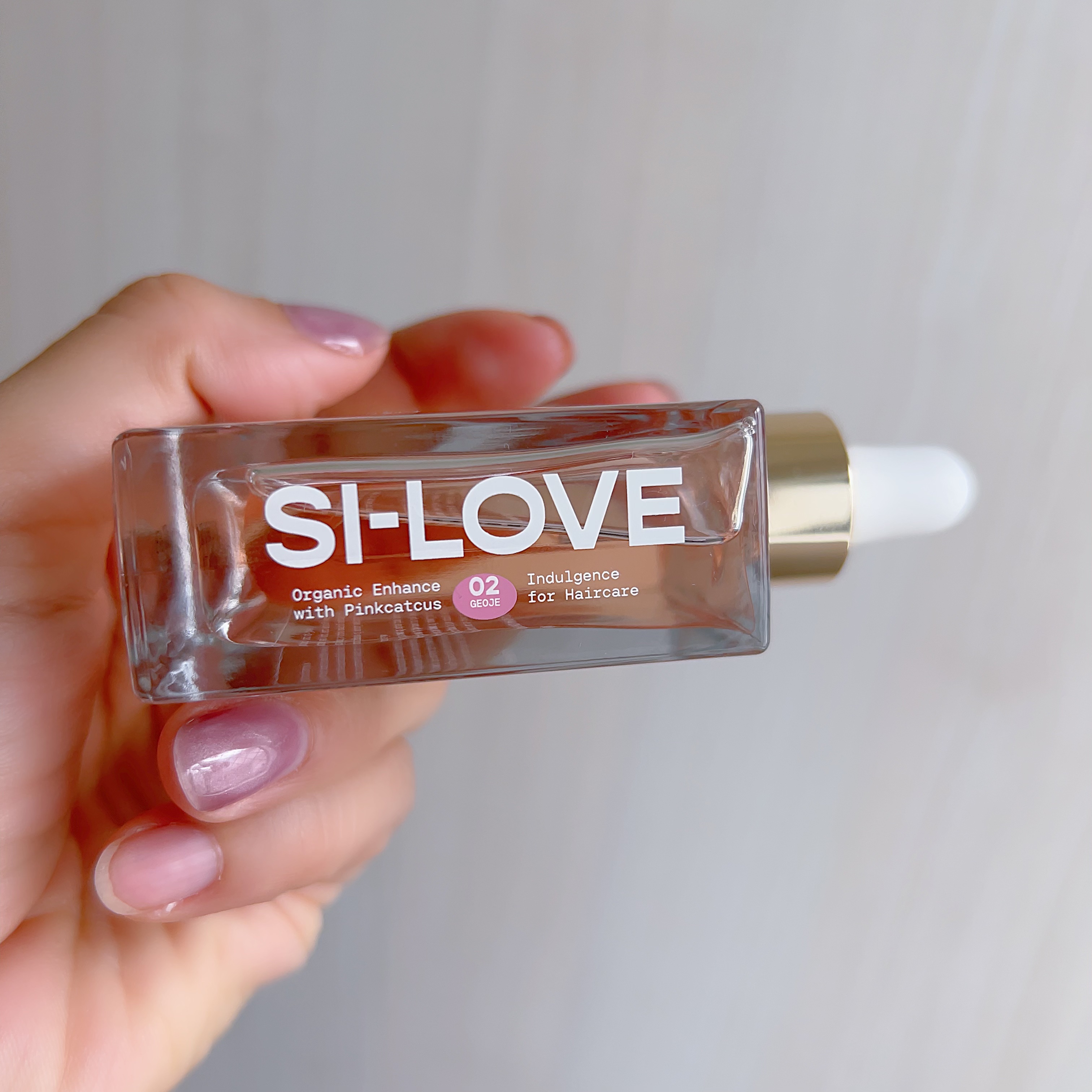 スノーホワイト/PINKGHOST/ヘアオイルを使ったクチコミ（3枚目）