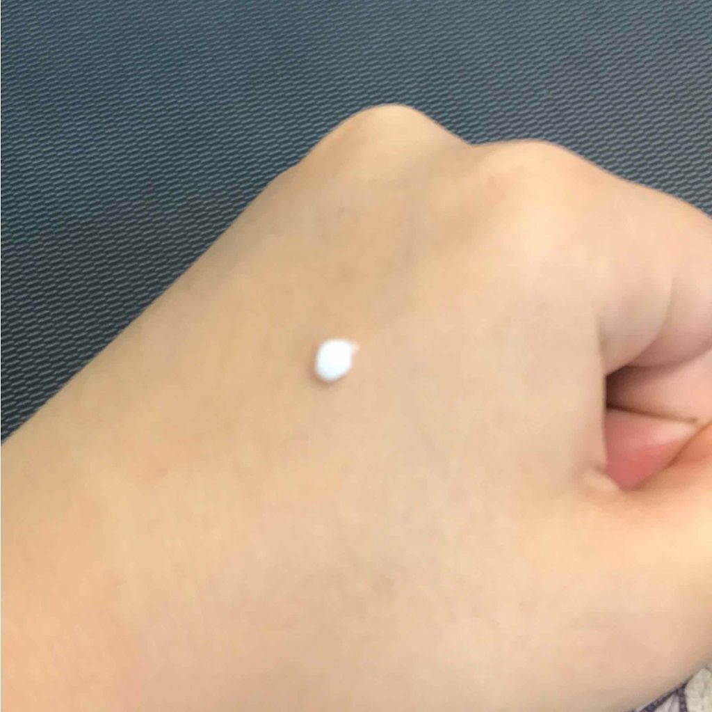 プレミアムトマト ブライトニングクリーム/SKINFOOD/フェイスクリームを使ったクチコミ(3枚目)