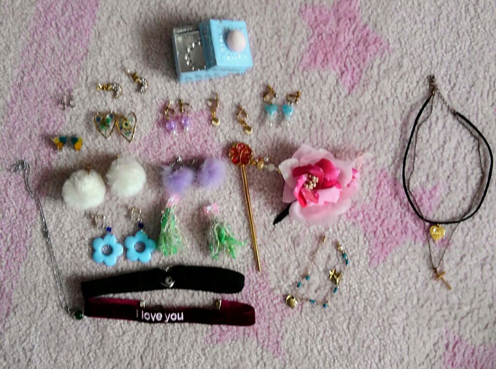 恋衣 9月になったら垢変します🌱🐷🌈💧🌸 on LIPS 「やほ!恋衣だよん(o^・^o)今日は!恋衣のアクセ紹介!ちっち..」(2枚目)