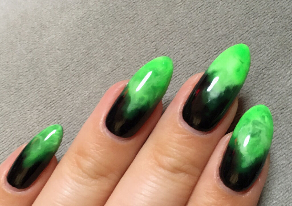 ジェルネイル（ライト対応）/セリア/ジェルネイルを使ったクチコミ（2枚目）