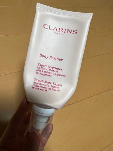 CLARINS ボディ パートナーのクチコミ「CLARINS
ボディ パートナー


妊婦中にお世話になったクリーム。
匂いは抑えめで使いや.....」（2枚目）