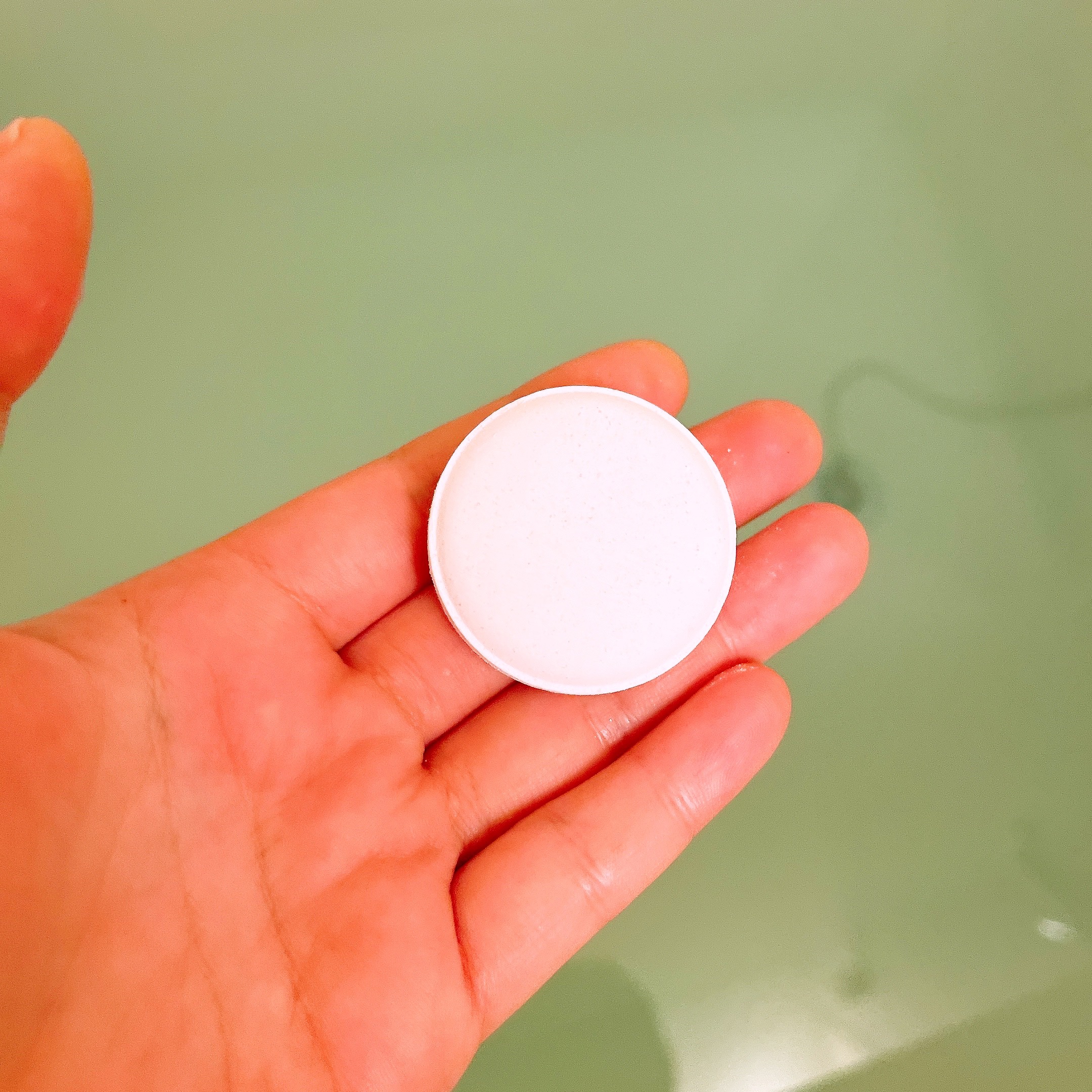 【yum様】ミスディオール　バスボム×2 DIOR】 ミス ディオール ローズ バスボム・入浴剤(数量限定品