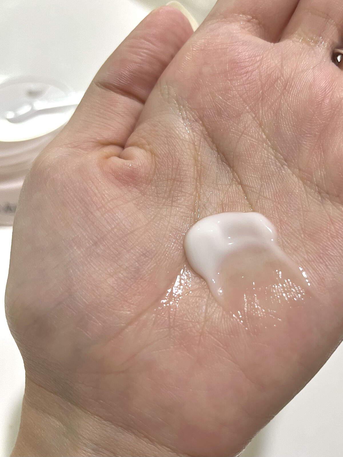 メディリフト ニードルリフトクリーム/YA-MAN TOKYO JAPAN/フェイスクリームを使ったクチコミ（2枚目）