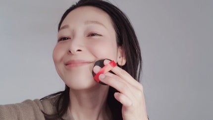ドラマティックジェリーコンパクト/マキアージュ/クッションファンデーションを使ったクチコミ(2枚目)