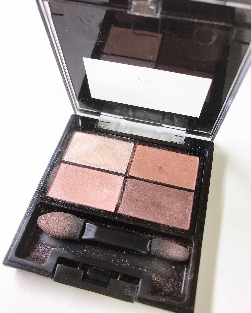 アイグロー シャドウ クワッド N/REVLON/アイシャドウパレットを使ったクチコミ(2枚目)