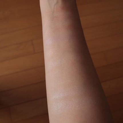 Shimmering Skin Perfector® Pressed Highlighter Mini/BECCA/パウダーハイライトを使ったクチコミ(3枚目)