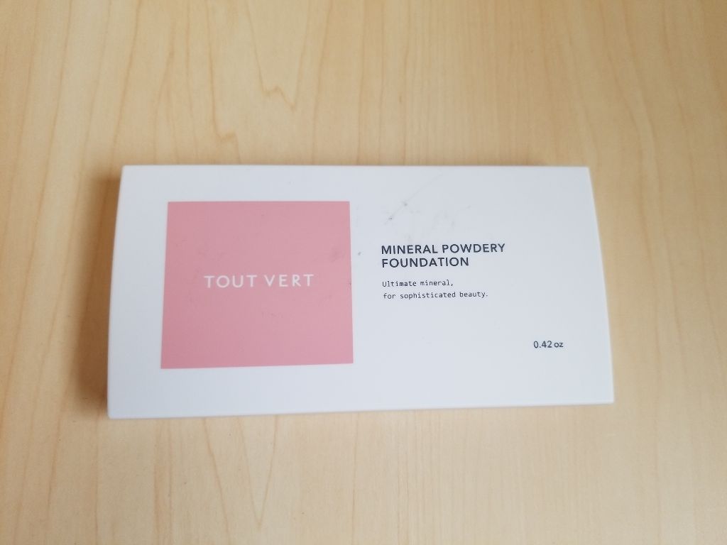 TOUT VERT ミネラルパウダリーファンデーションのクチコミ「
TOUT VERT
ミネラルパウダリーファンデーション

ライトオークル


初めてのミネラ.....」（1枚目）